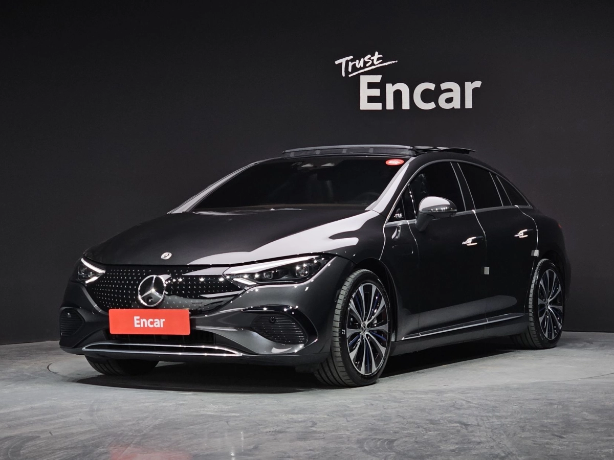MERCEDES BENZ EQE V295  2022