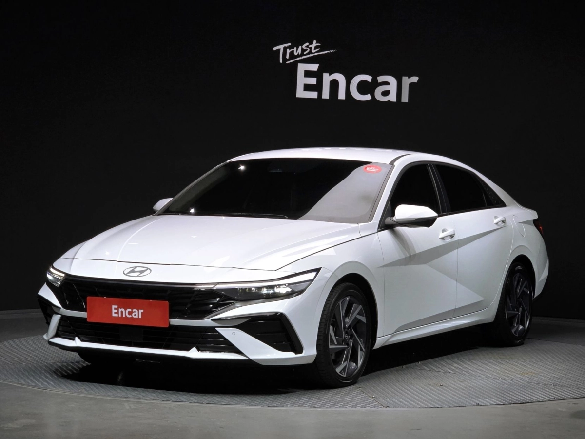 HYUNDAI AVANTE HYBRID CN7 2025