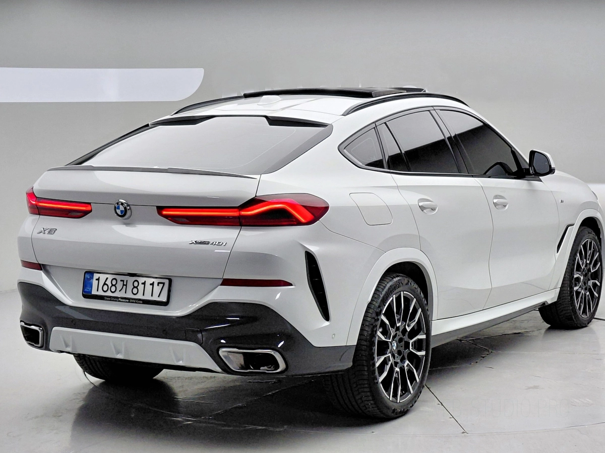 BMW X6 G06