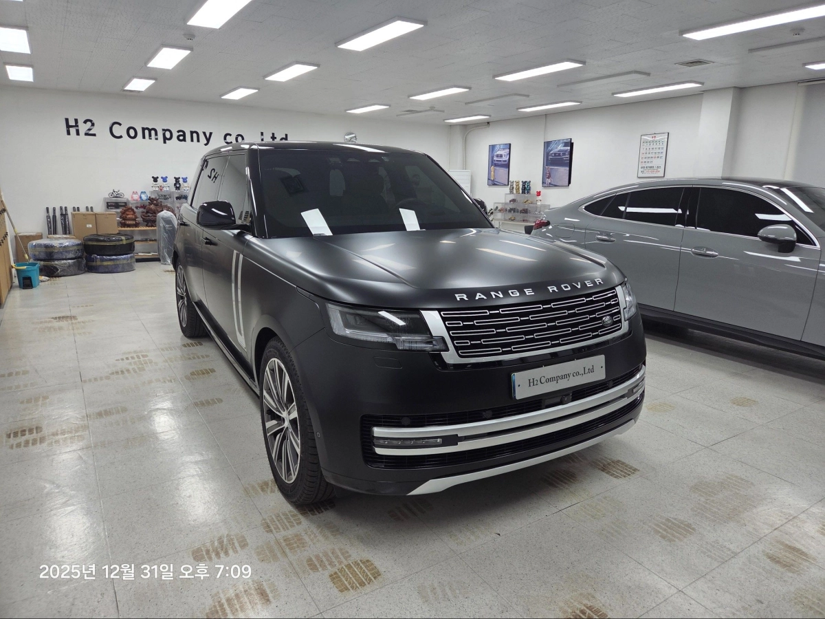 LAND ROVER RANGE ROVER