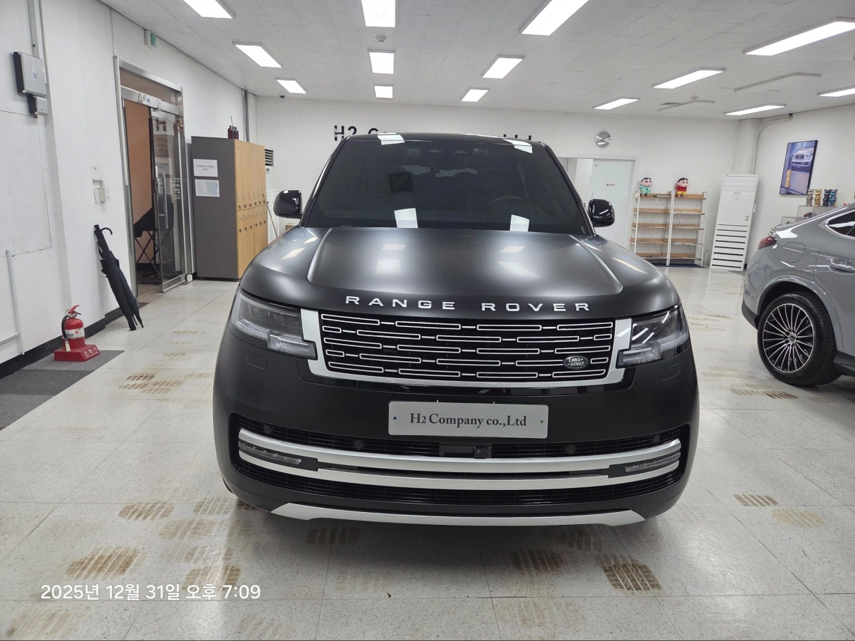 LAND ROVER RANGE ROVER