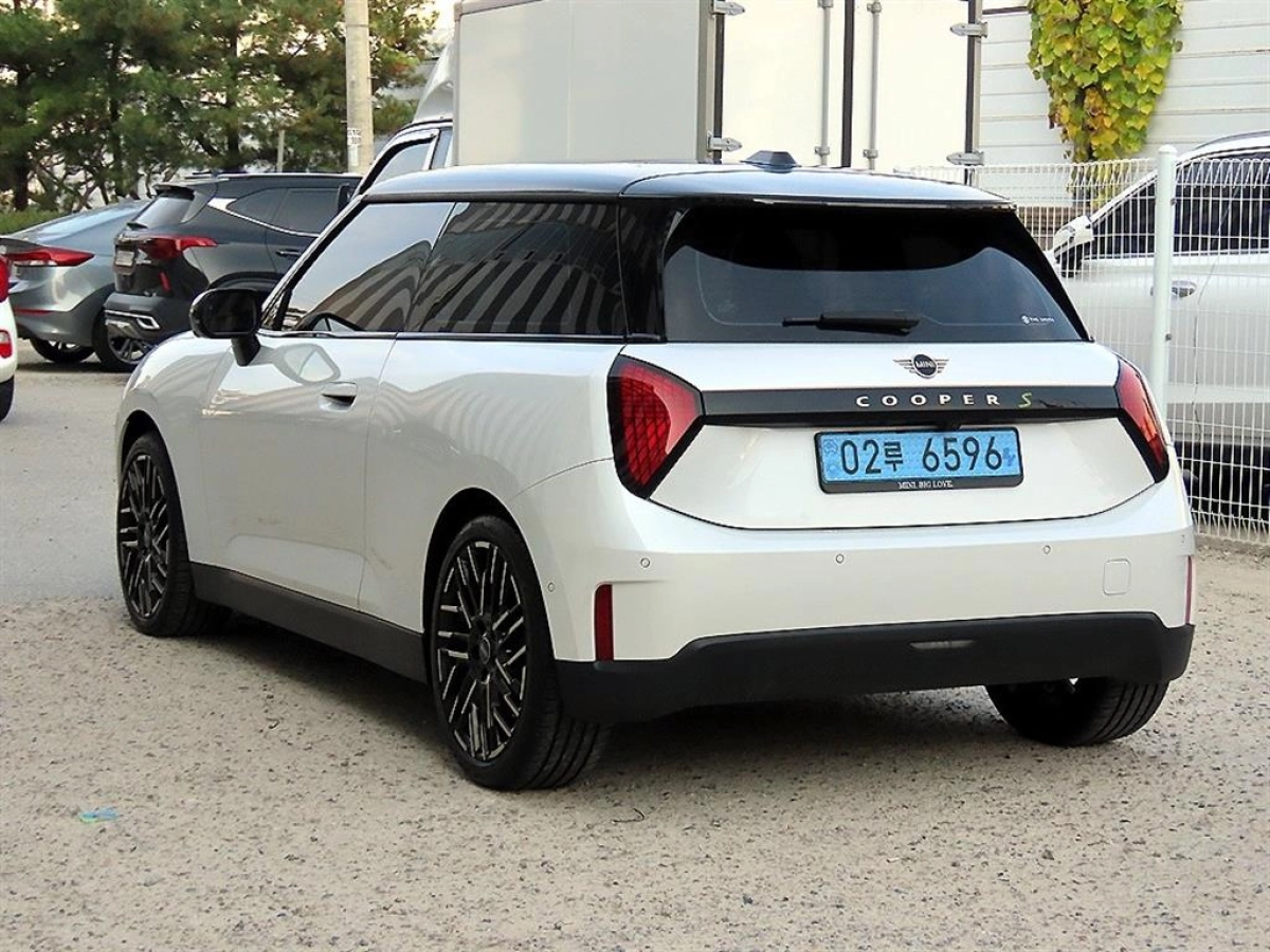 MINI COOPER ELECTRIC