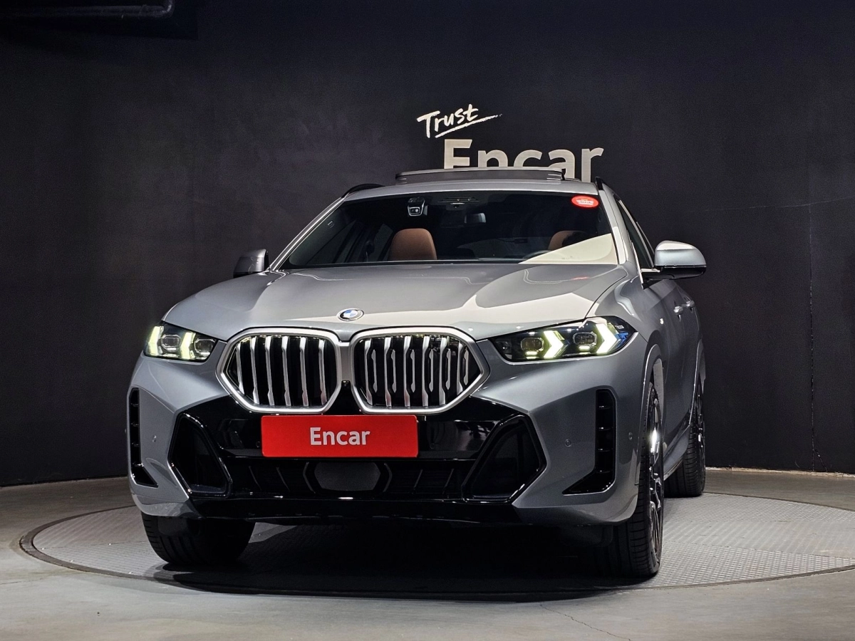 BMW X6 G06