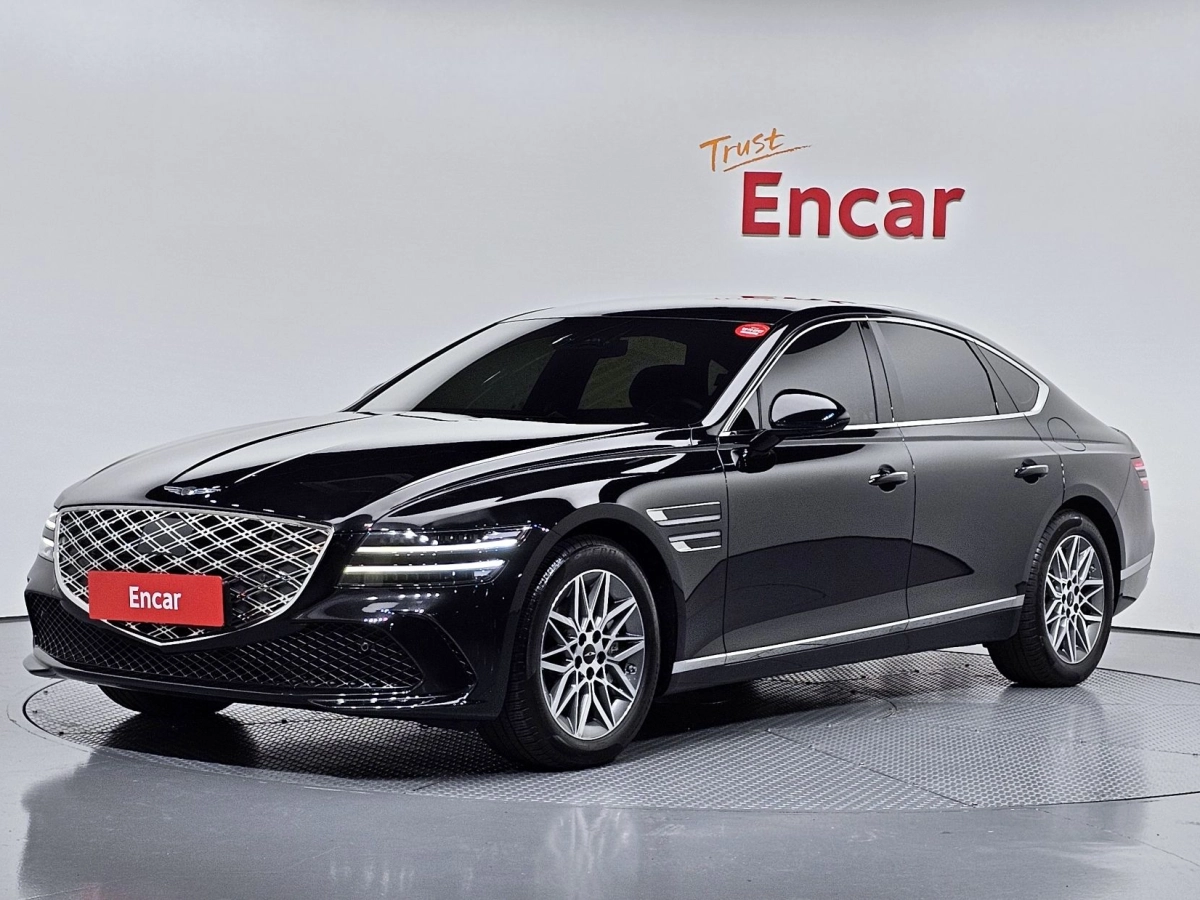 GENESIS G80 RG3  2025