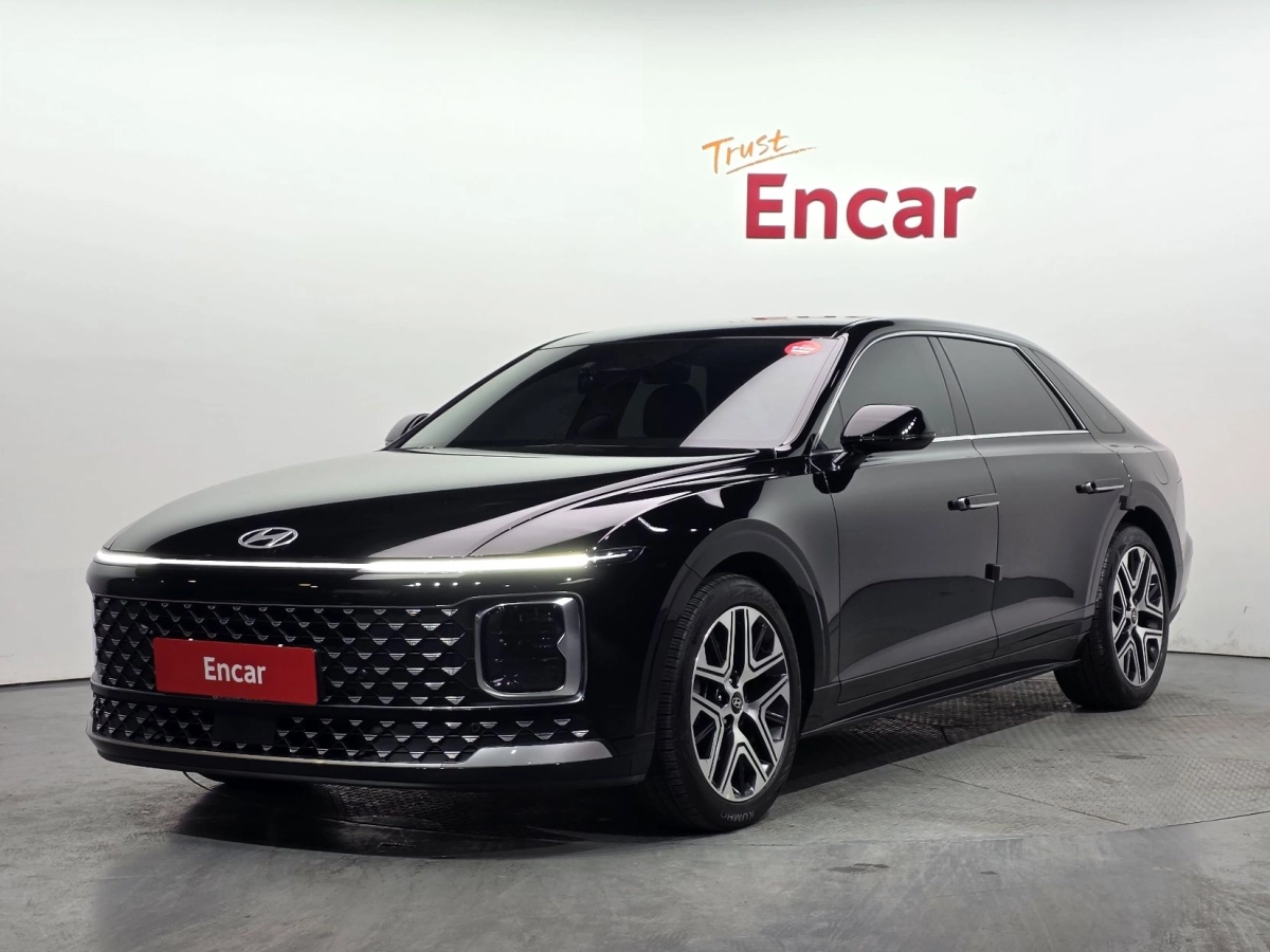 HYUNDAI GRANDEUR GN7  2023