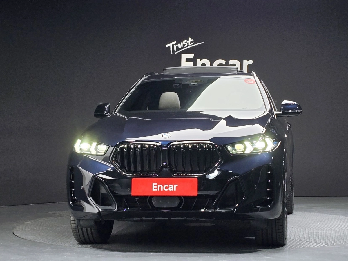 BMW X6 G06