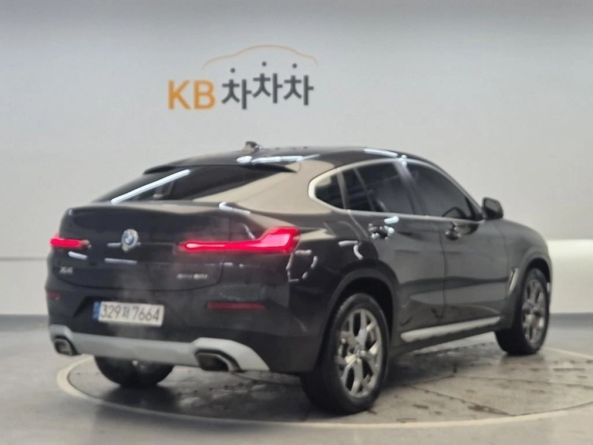 BMW X4 G02