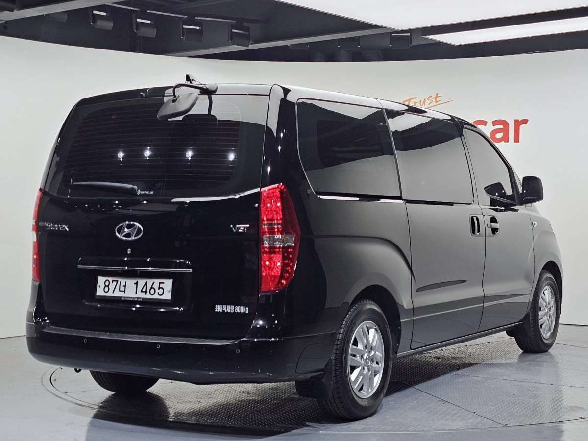 HYUNDAI STAREX GRAND