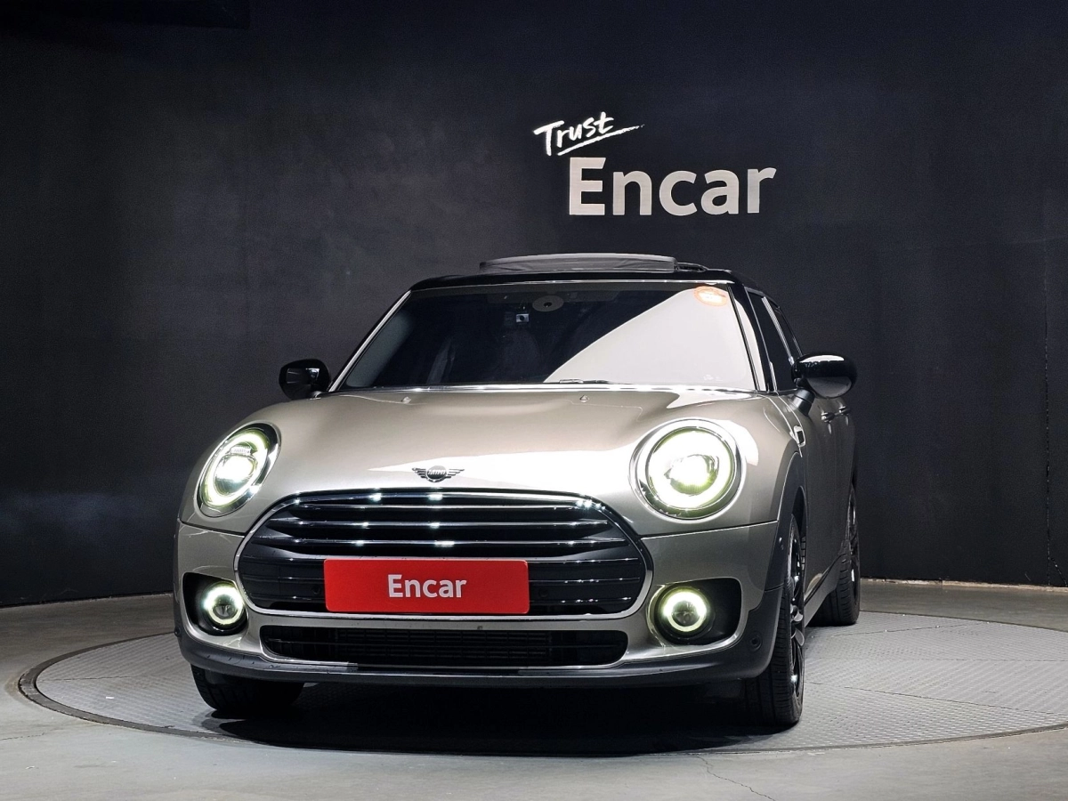 MINI CLUBMAN COOPER D