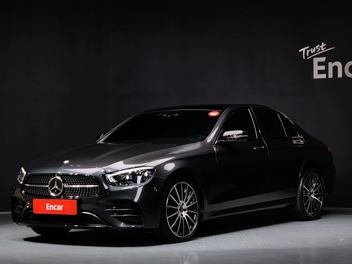 MERCEDES BENZ E-CLASS W213 2022