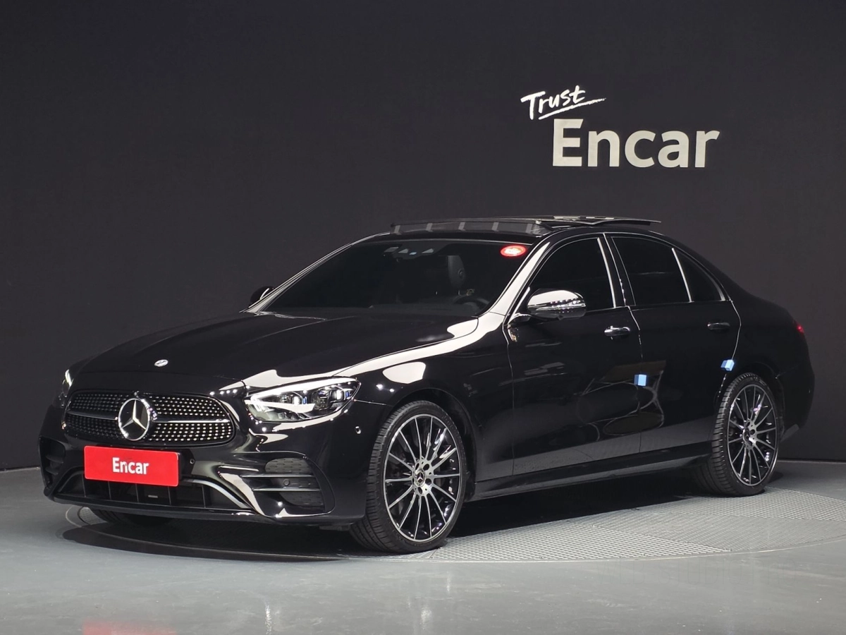 MERCEDES BENZ E-CLASS W213 2022