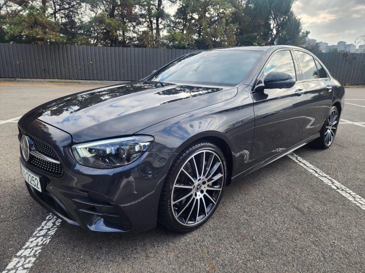MERCEDES BENZ E-CLASS W213 2022