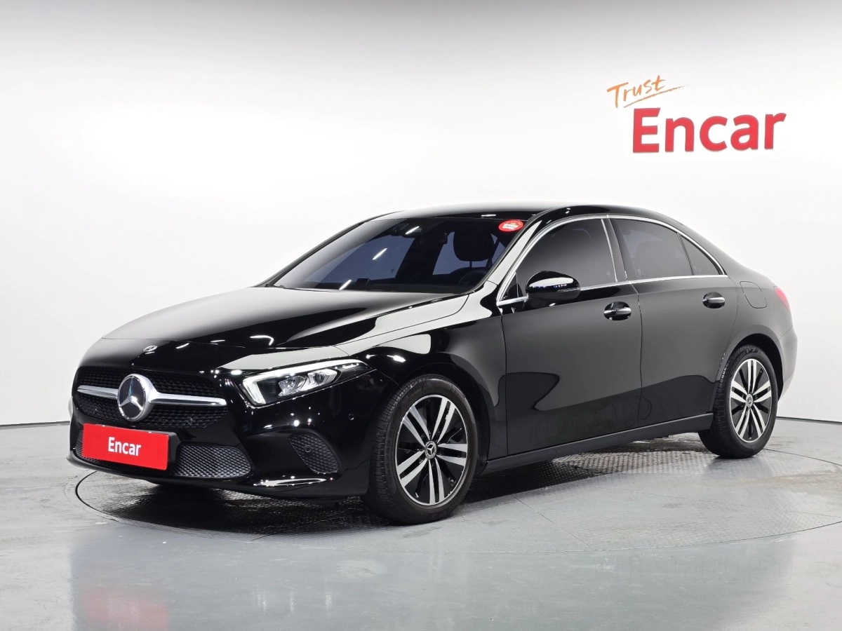 MERCEDES BENZ A-CLASS W177