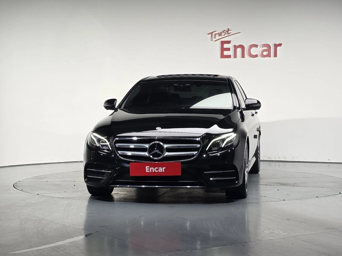 MERCEDES BENZ E-CLASS W213