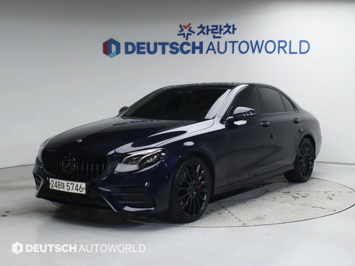 MERCEDES BENZ E-CLASS W213 2019