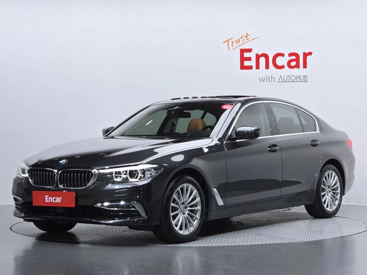 BMW 5-SERIES G30 2020