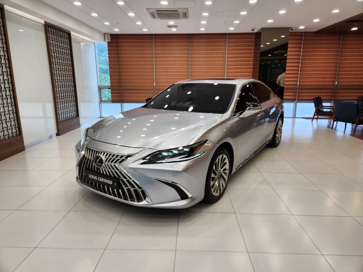 LEXUS ES300H