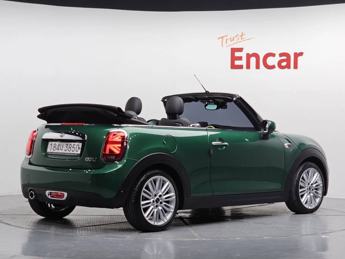 MINI COOPER CONVERTIBLE