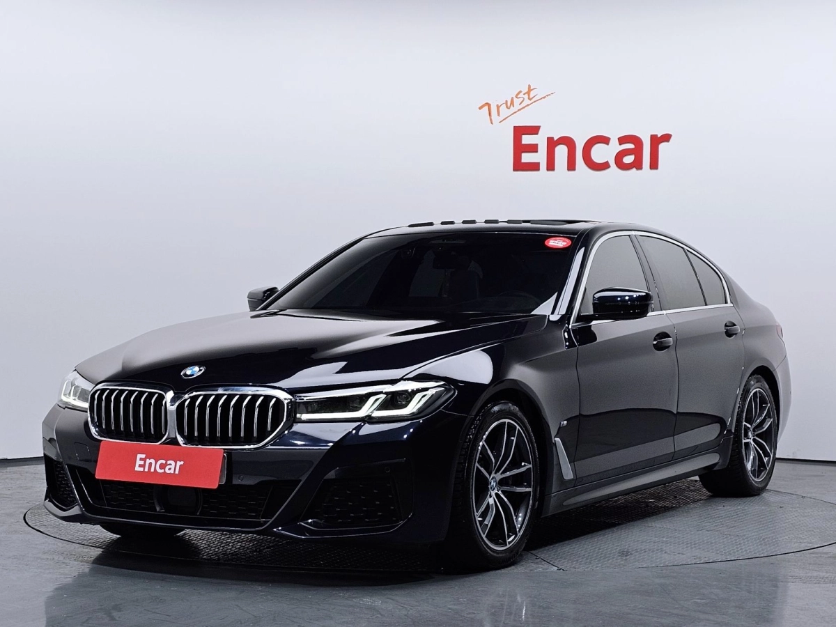 BMW 5-SERIES G30 2022