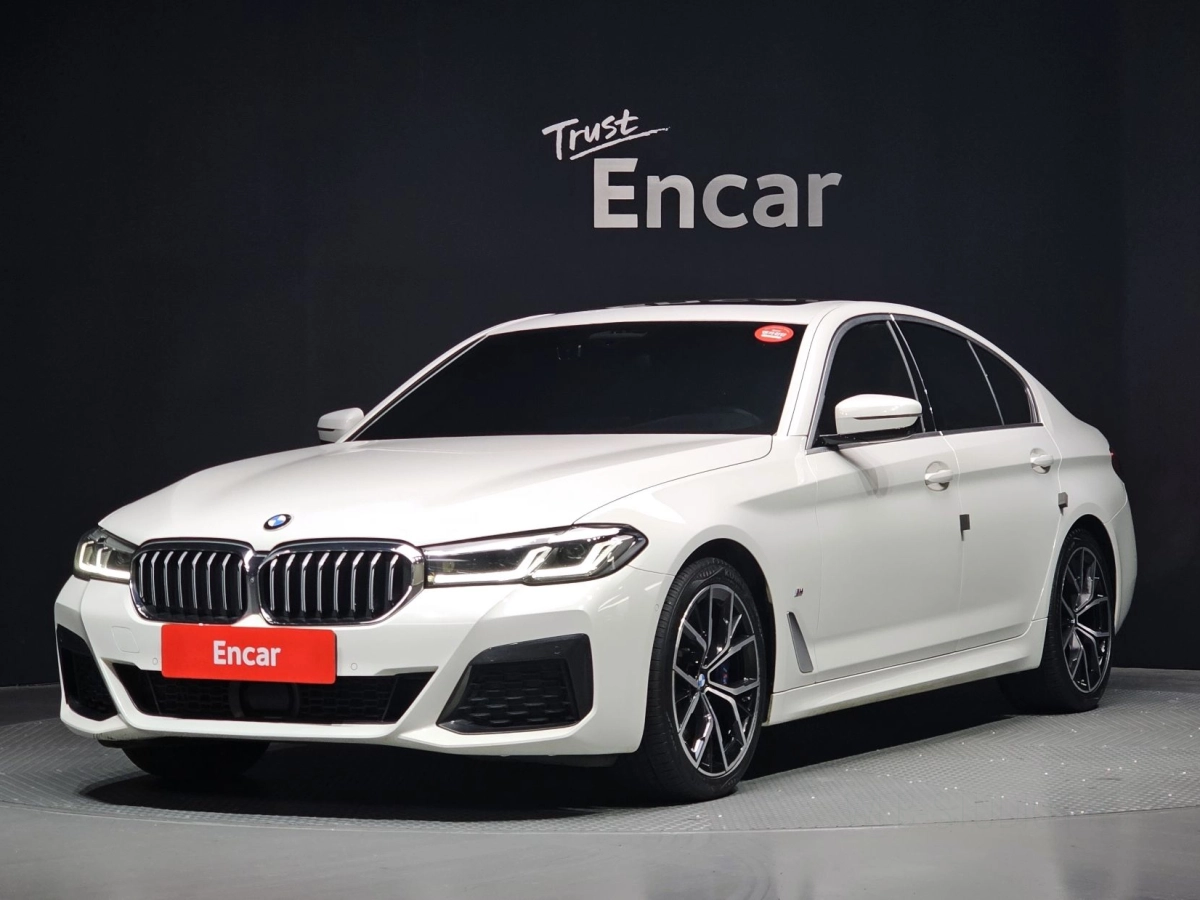 BMW 5-SERIES G30 2021