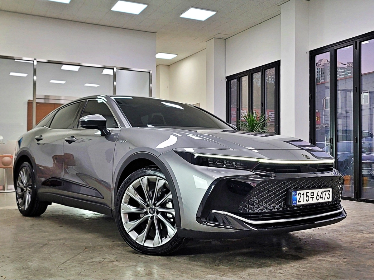 TOYOTA CROWN 크로스