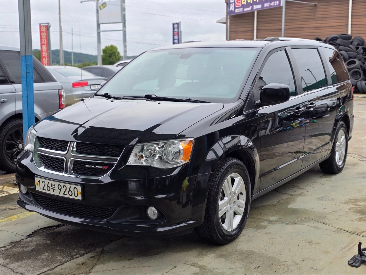DODGE GRAND CARAVAN  2019