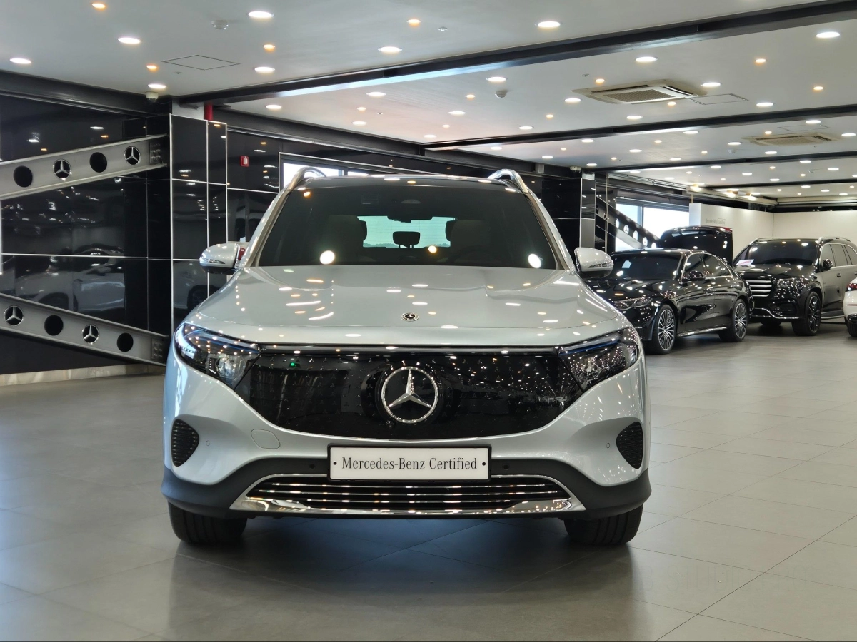 MERCEDES BENZ EQB X243