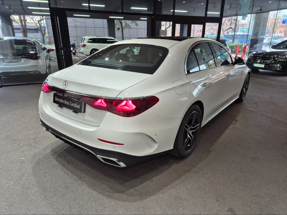 MERCEDES BENZ E-CLASS W214