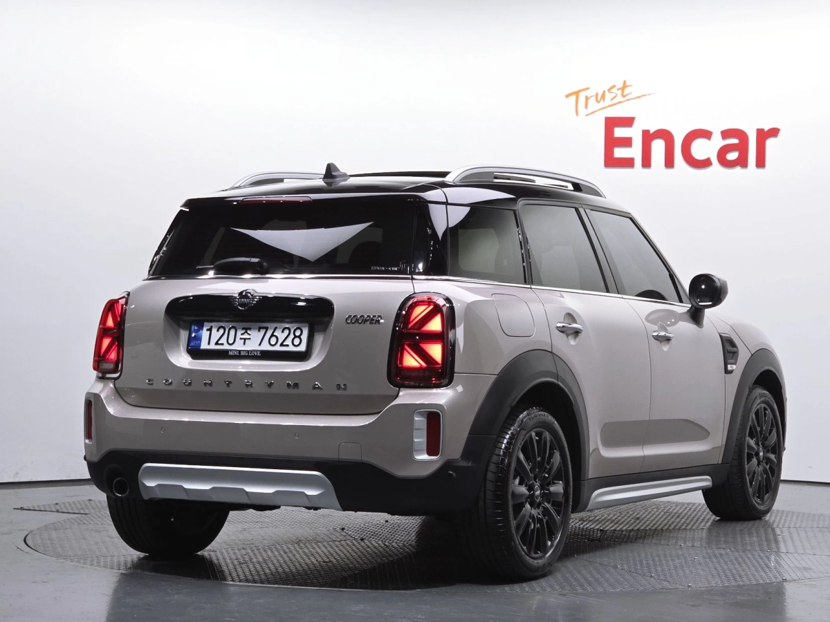 MINI COUNTRYMAN COOPER