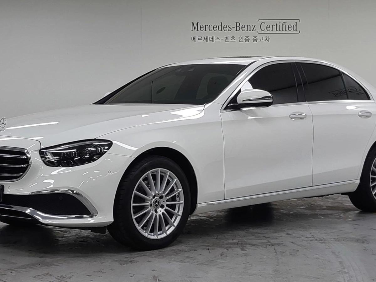 MERCEDES BENZ E-CLASS W213 2023
