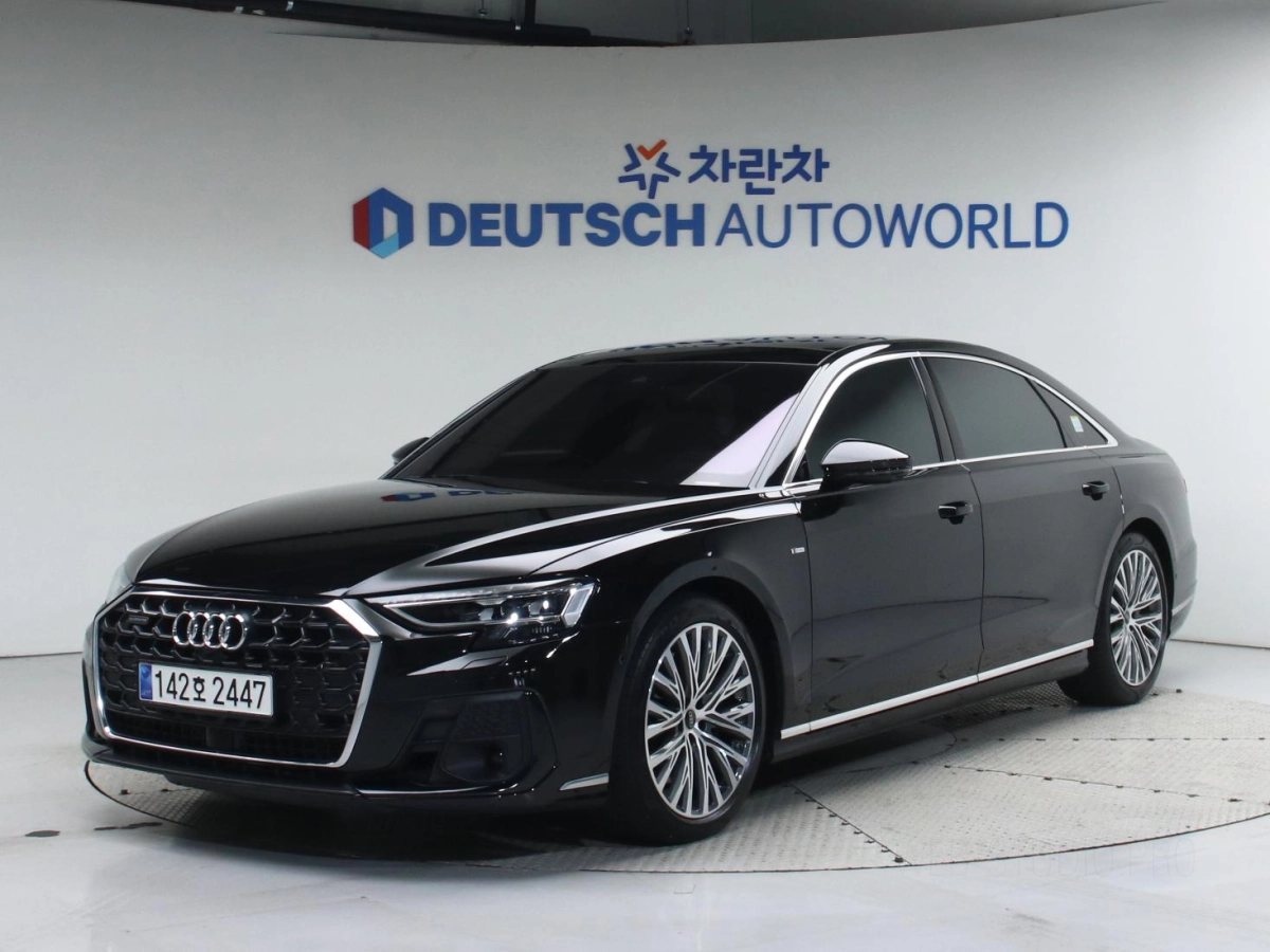 AUDI A8 D5
