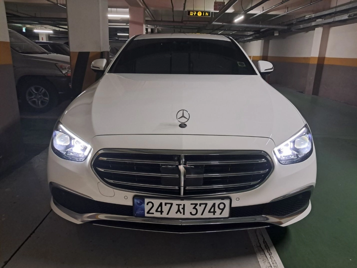 MERCEDES BENZ E-CLASS W213 2023