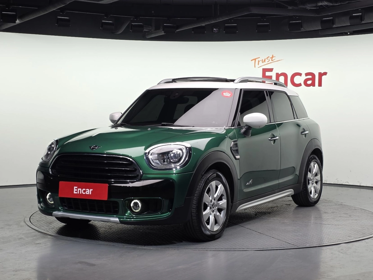 MINI COUNTRYMAN COOPER D  2020