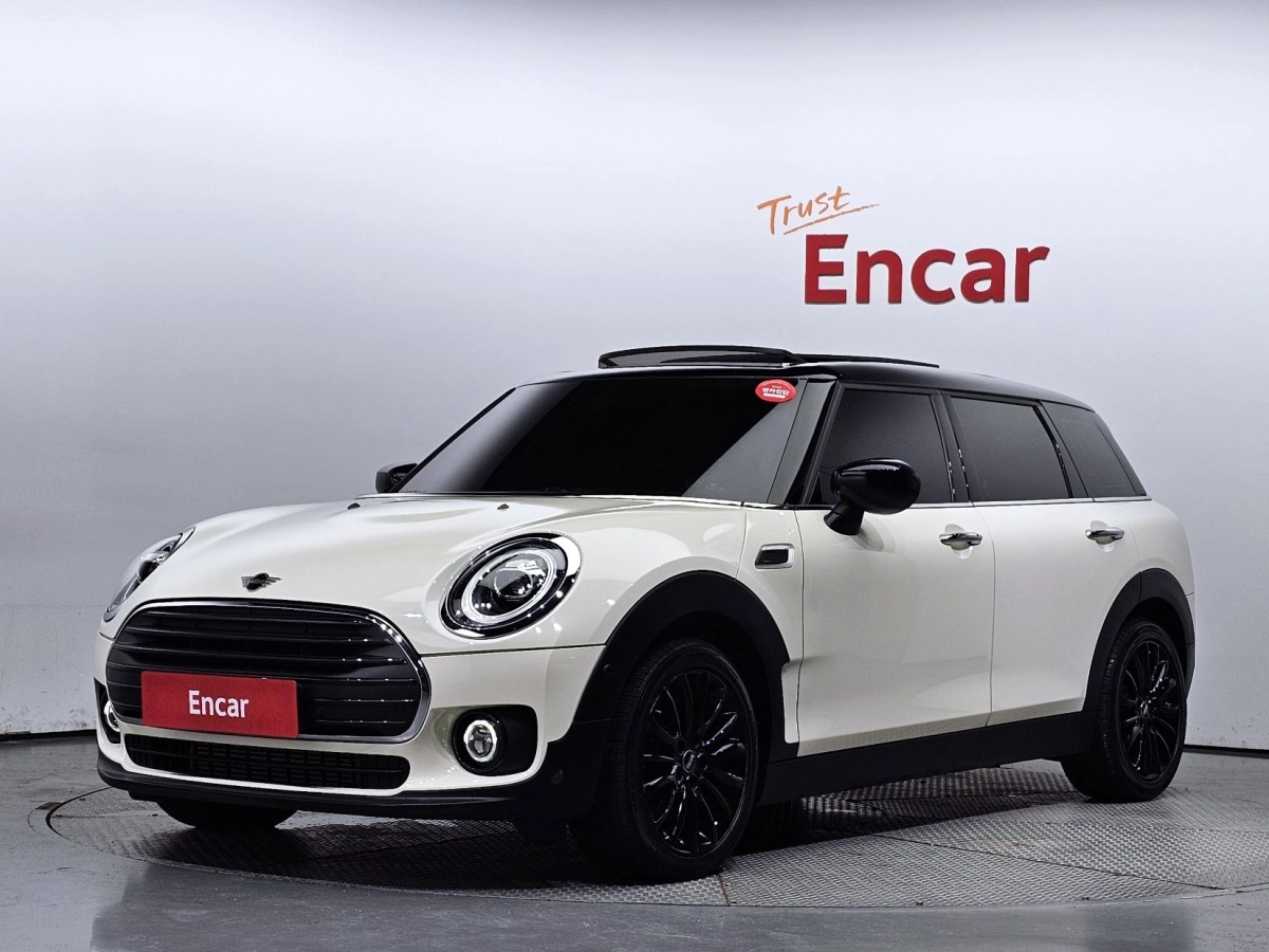 MINI CLUBMAN COOPER D  2020