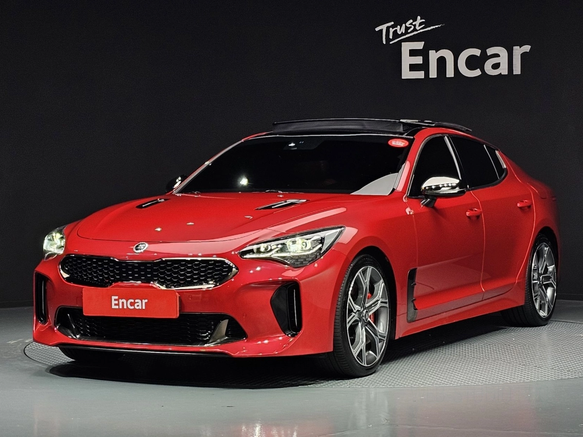 KIA STINGER