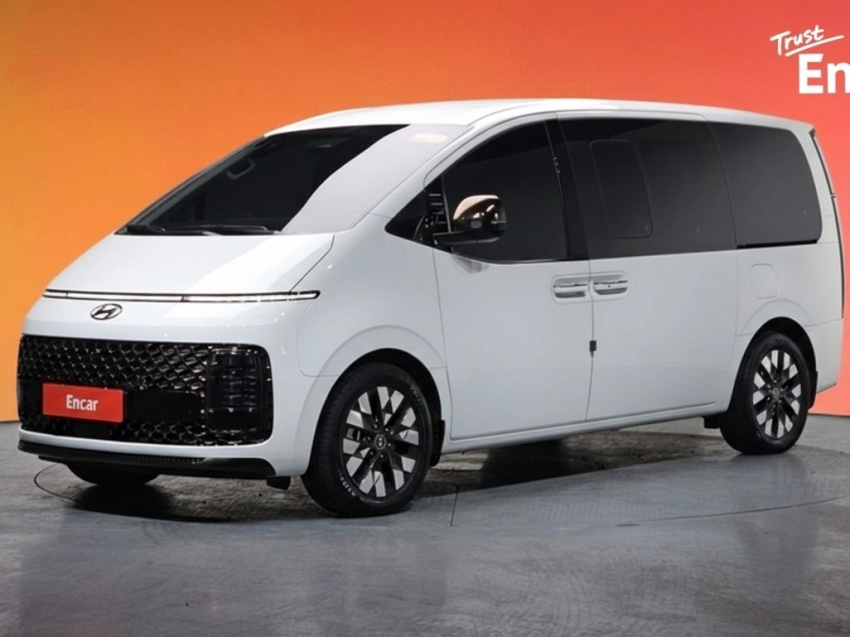 HYUNDAI STARIA 2021