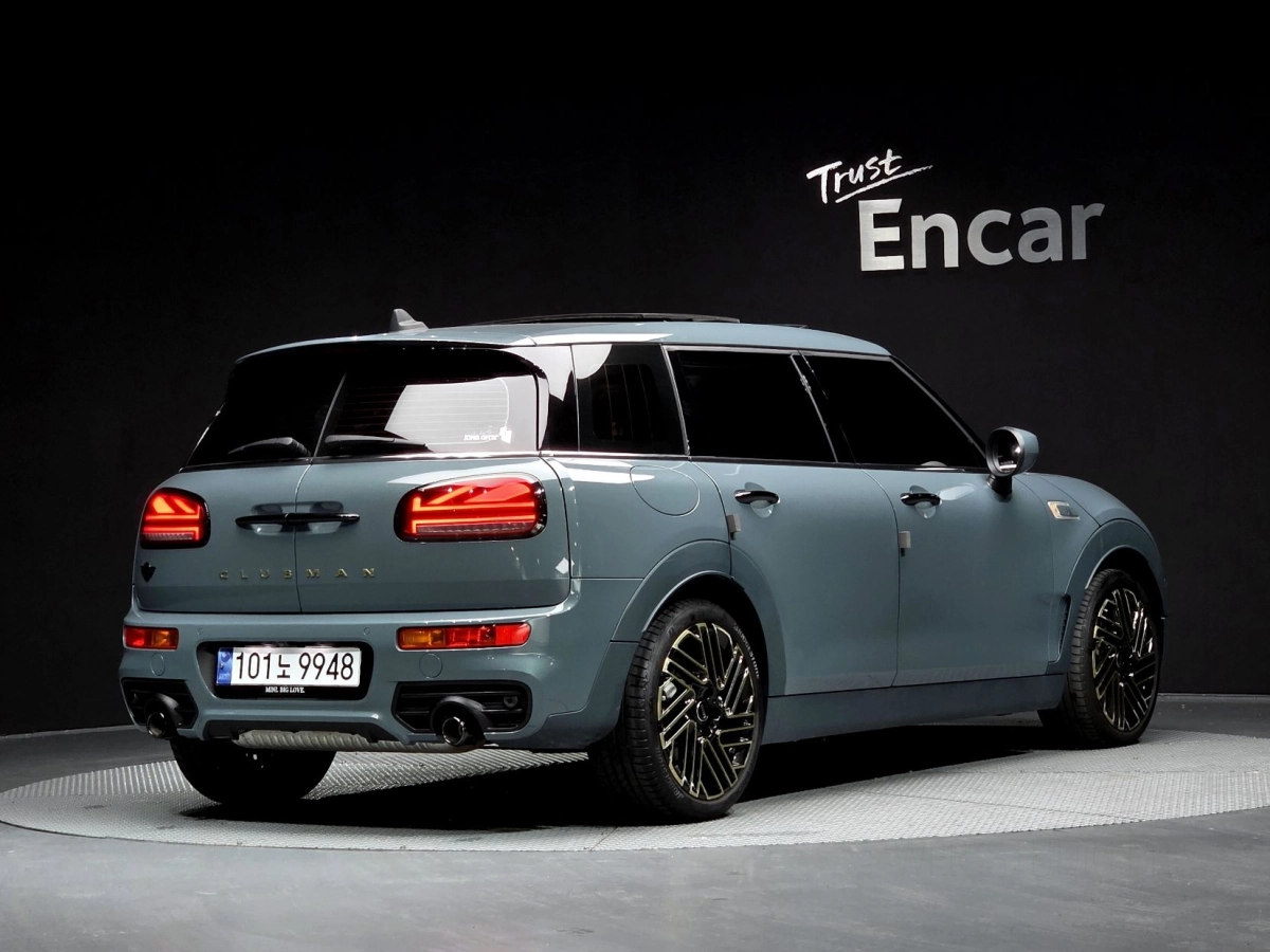 MINI CLUBMAN COOPER S