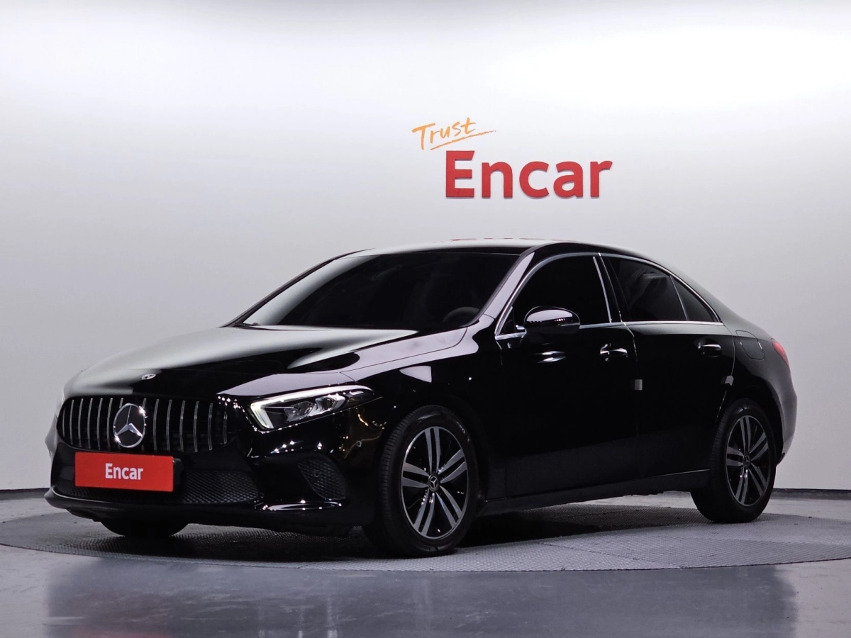 MERCEDES BENZ A-CLASS W177  2021