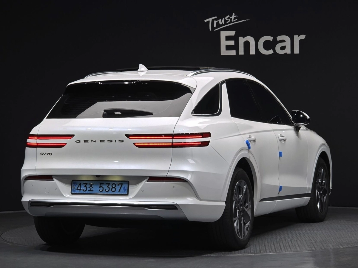 GENESIS GV70 ELECTRIC