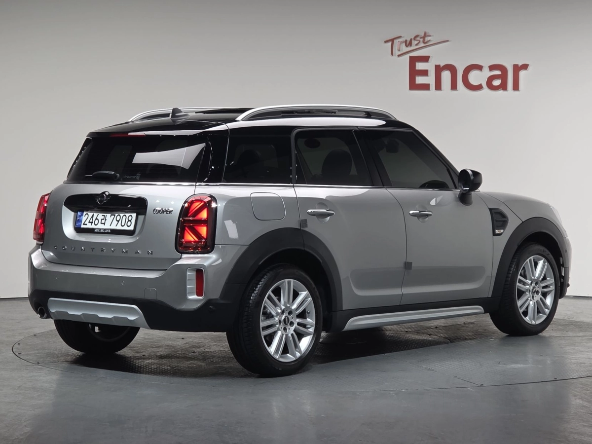 MINI COUNTRYMAN COOPER