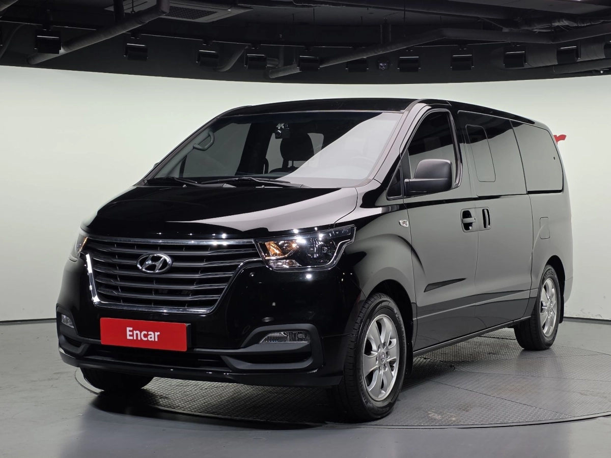 HYUNDAI STAREX GRAND 2019