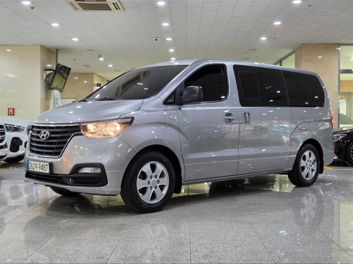 HYUNDAI STAREX GRAND 2020