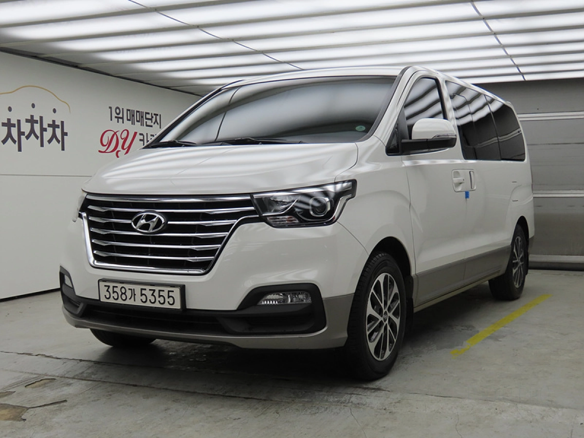 HYUNDAI STAREX GRAND 2020