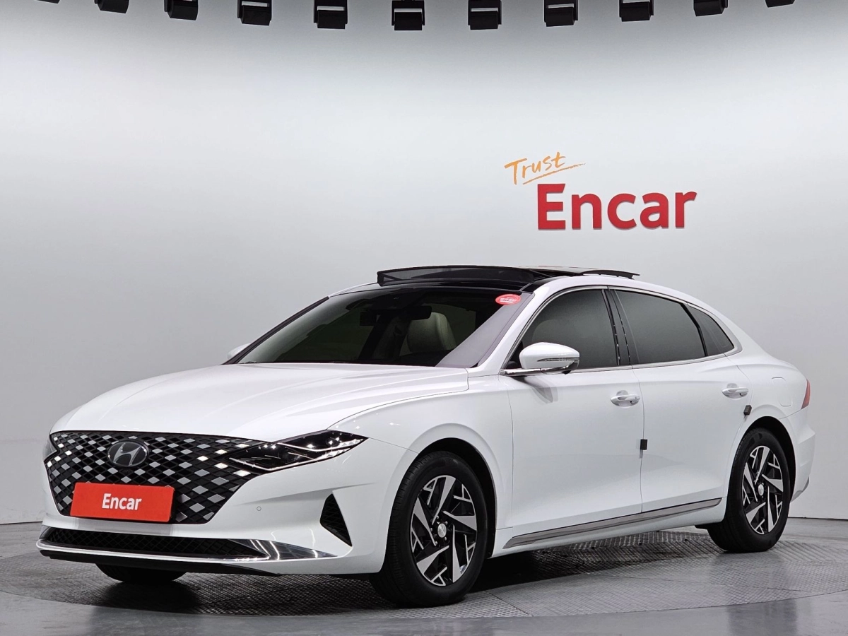 HYUNDAI GRANDEUR IG HYBRID  2022