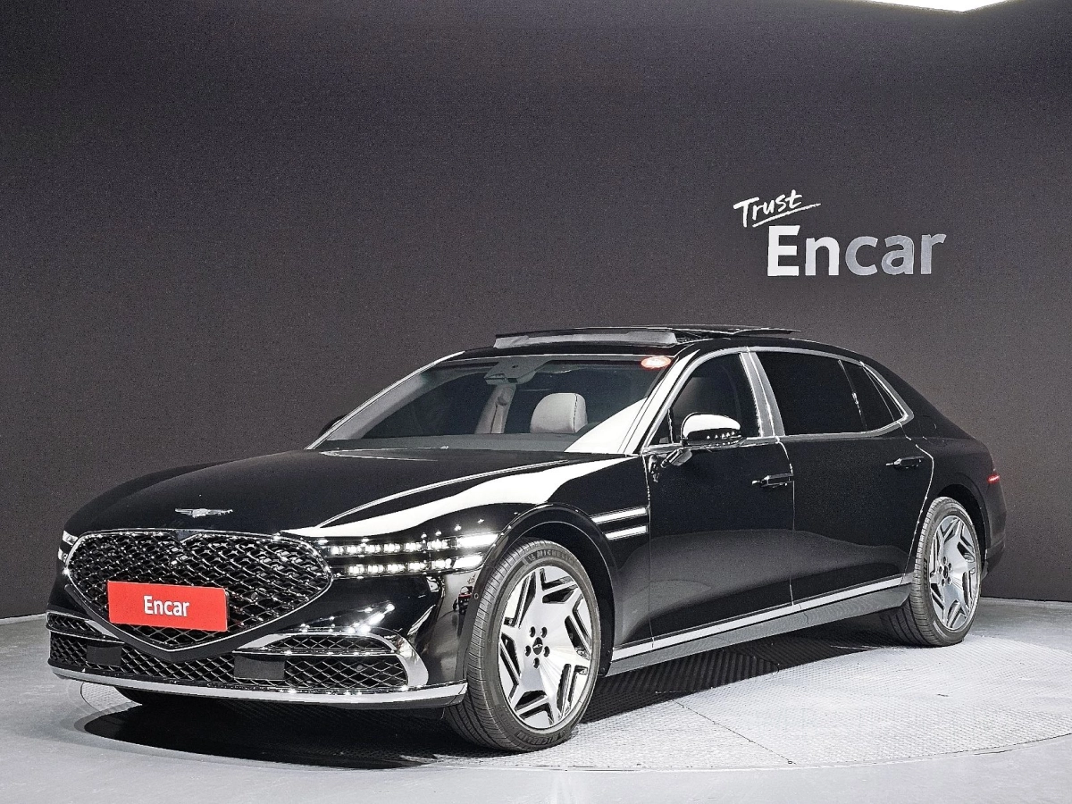 GENESIS G90 RS4  2025