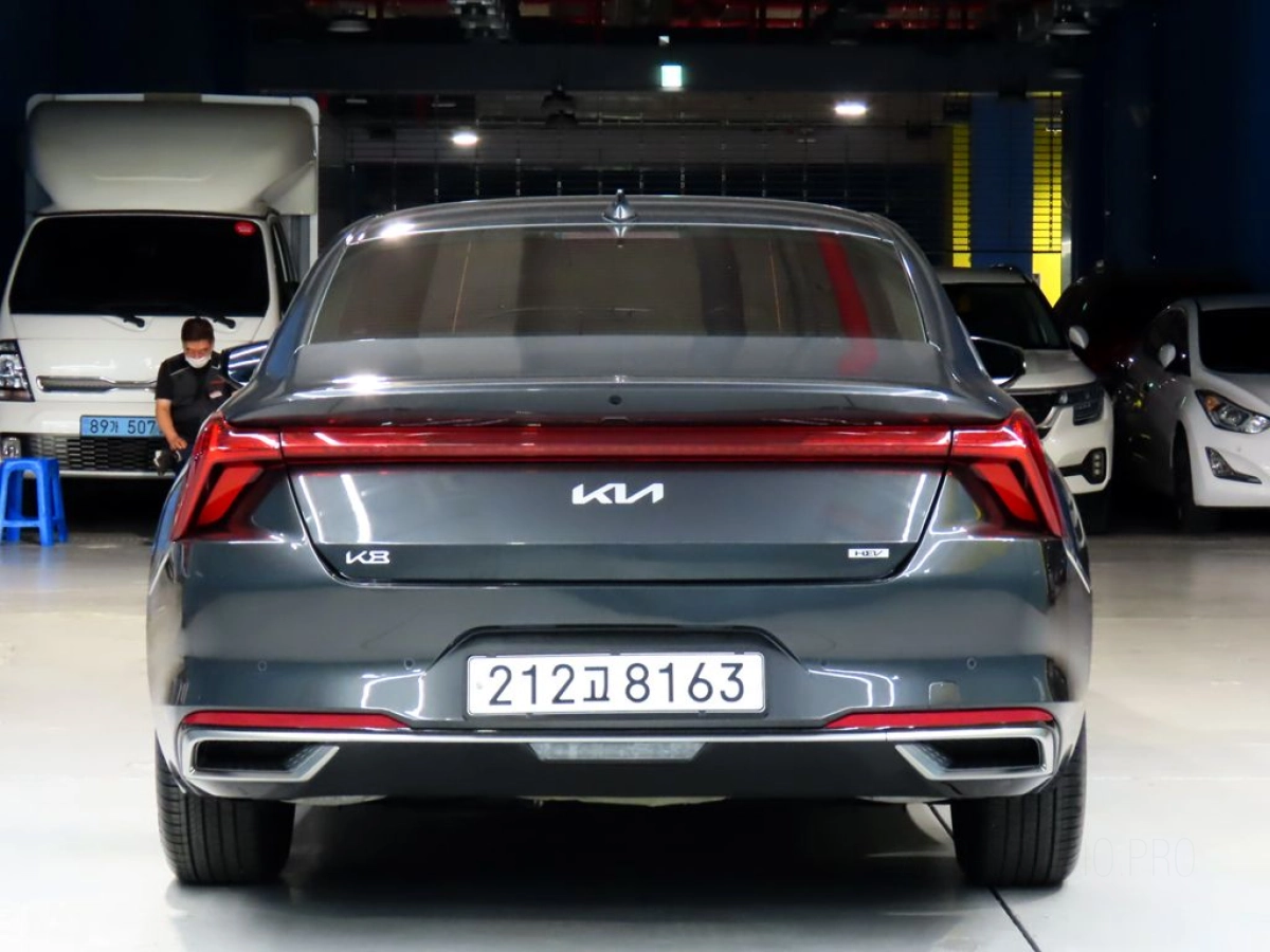 KIA K8 HYBRID