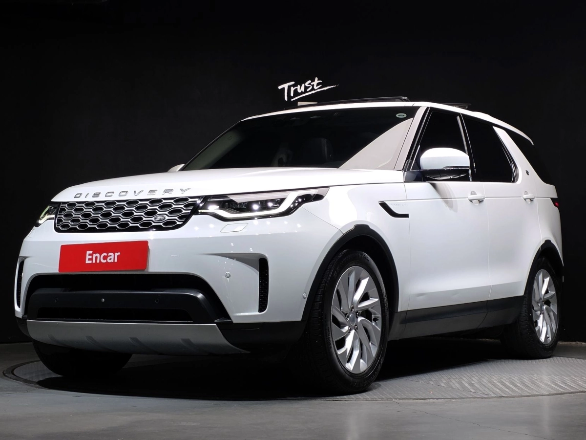 LAND ROVER DISCOVERY 5  2022