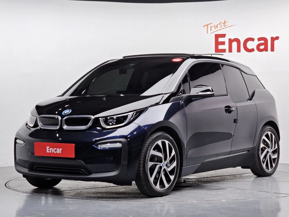 BMW I3