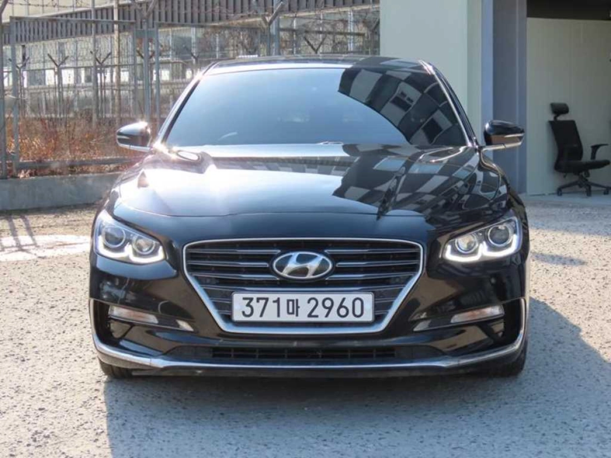 HYUNDAI GRANDEUR IG  2019