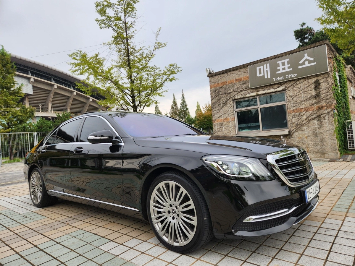 MERCEDES BENZ S-CLASS W222 2019